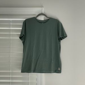 New! Roots Essential Crew Tshirt